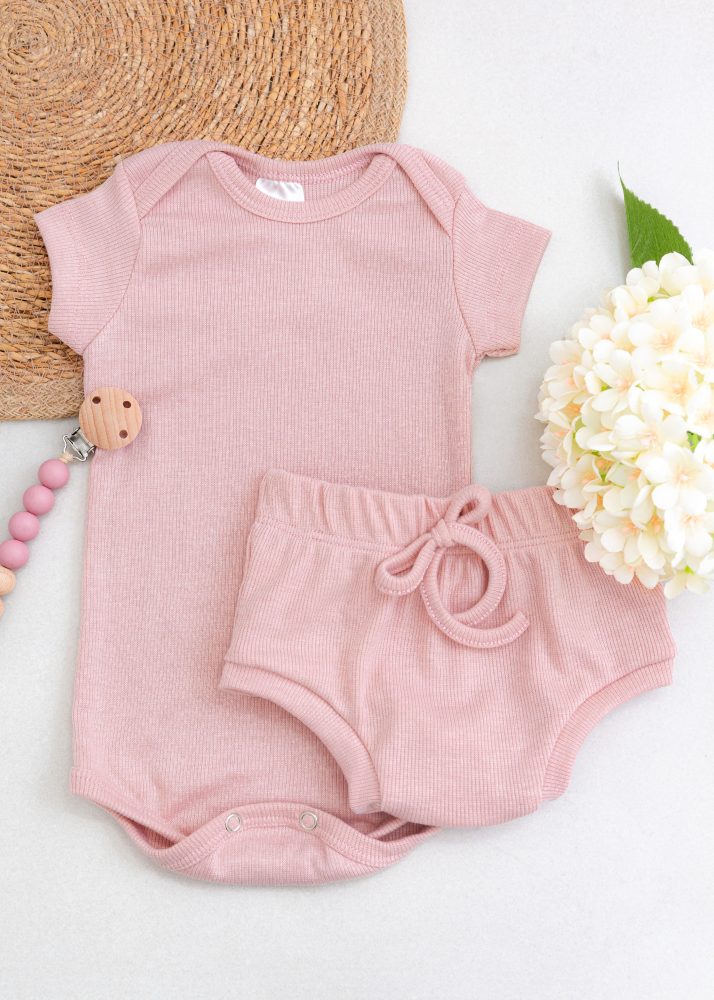 Conjunto Bebê Body e Tapa Fralda Canelado Liso – Rosê